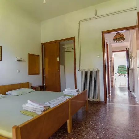 Apartment An Edens Garden Near The Sea - Pansion Youli *