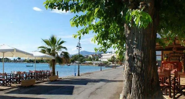 An Edens Garden Near The Sea - Pansion Youli Selianítika